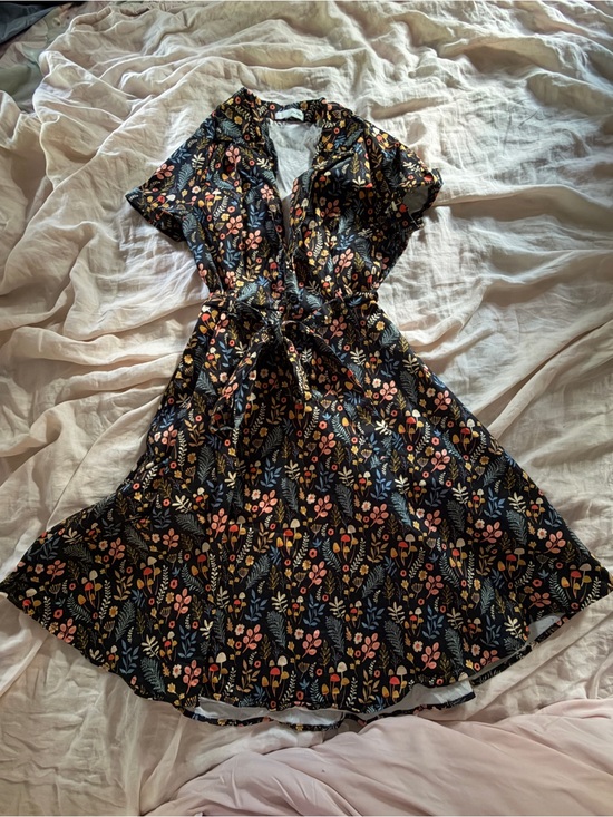 Eva Rose Dresses & Skirts - Eva Rose Floral and Mushroom Cotton Dress